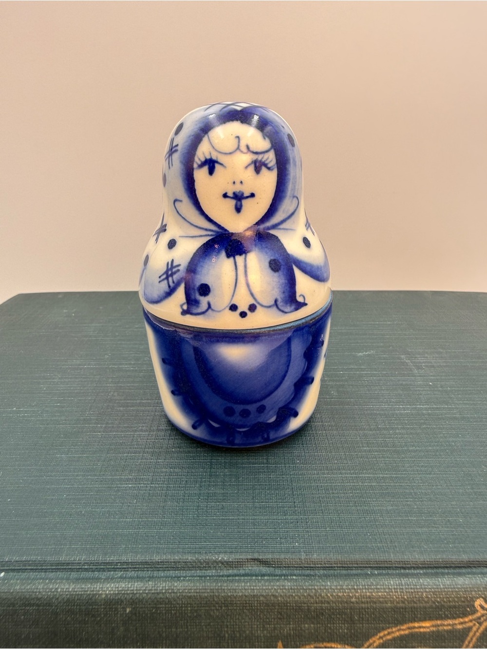 Russian Gzhel Blue and White Porcelain Nesting Doll Trinket Box